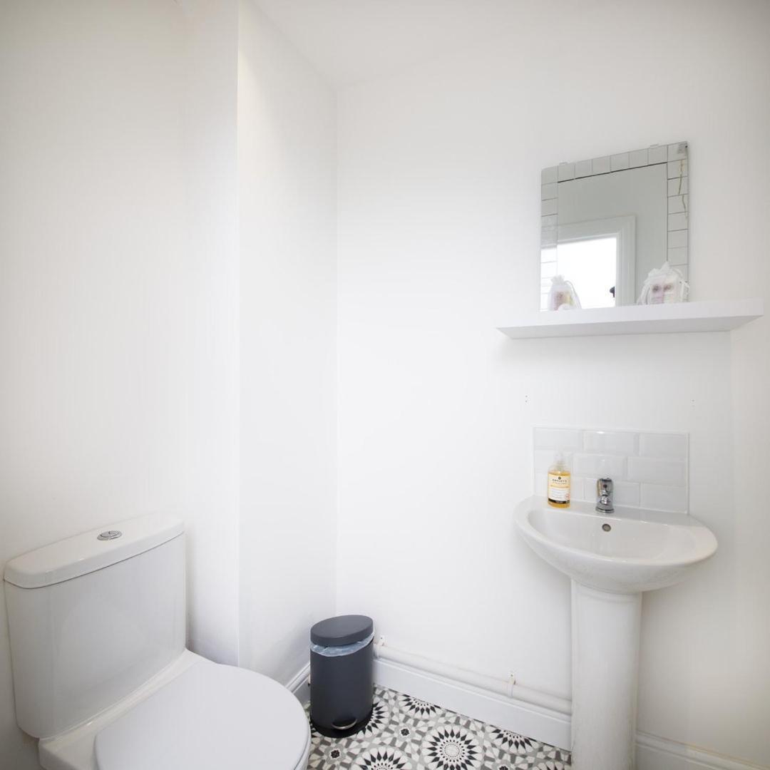 Apartamento Guestready - Monochromatic Retreat Liverpool Exterior foto